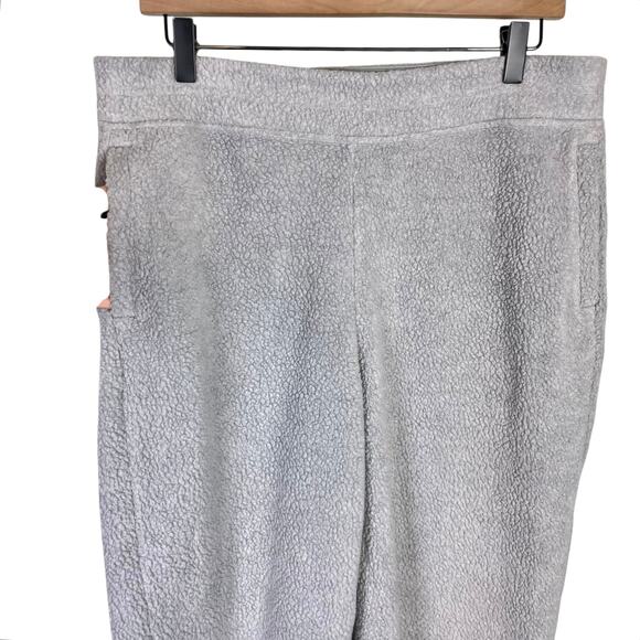 Patagonia Womens Light Grey Sherpa Elastic Waist Sweatpants with Pockets - Picture 3 of 8